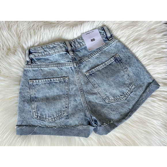Garage | vintage acid wash high waisted denim Mom jean shorts - Picture 2 of 4